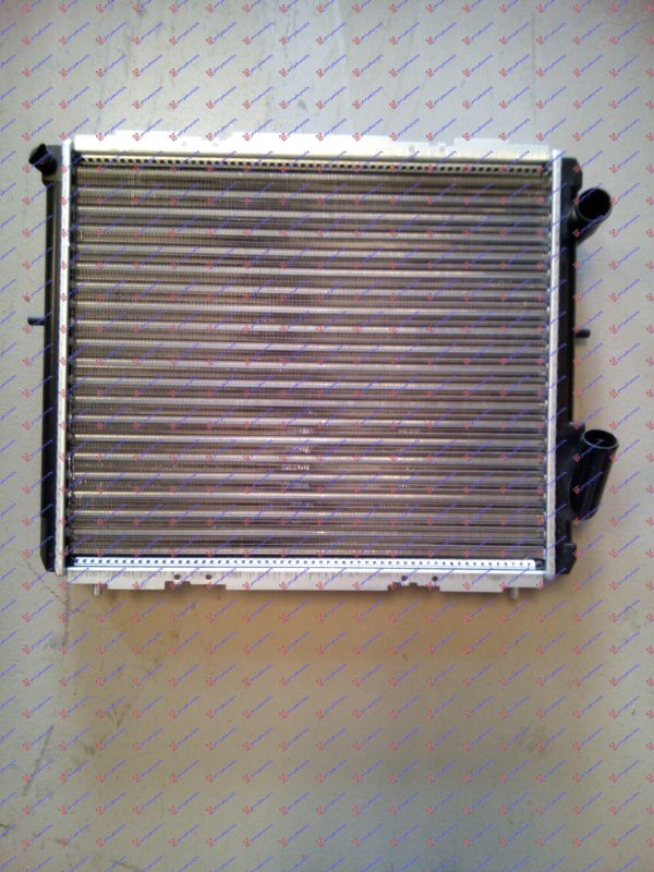 Hladnjak motora 1.9 dizel +/- klima (46X40) (ZATVORENI KRUG)