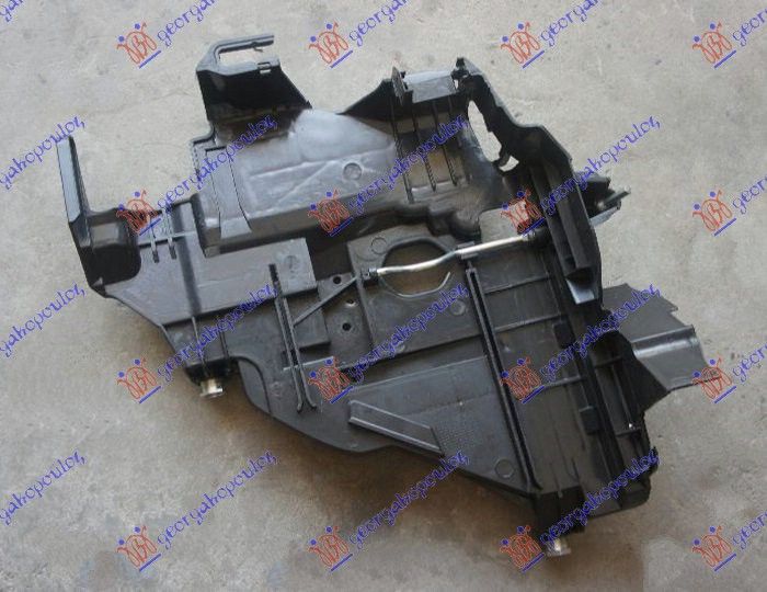 Nosač fara plastični unutrašnji dojnji -07