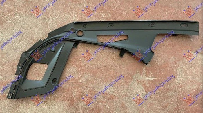 Poklopac blatobrana plastični (GT F07)