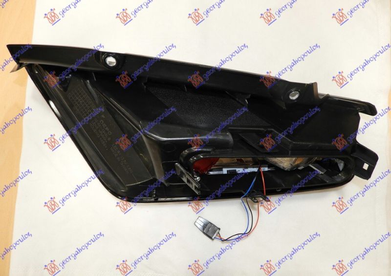 Štop svjetlo LED (S NOSAČEN ZA SIJALICE) (S BRZOM MONTAŽOM) (E)