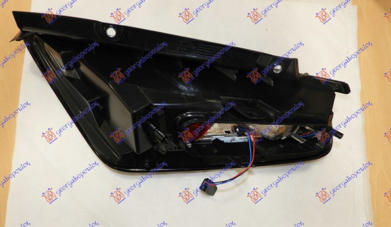 Štop svjetlo LED (S NOSAČEN ZA SIJALICE) (ZAS BRZOM MONTAŽOM) sport (CRNI OKVIR ) (E)