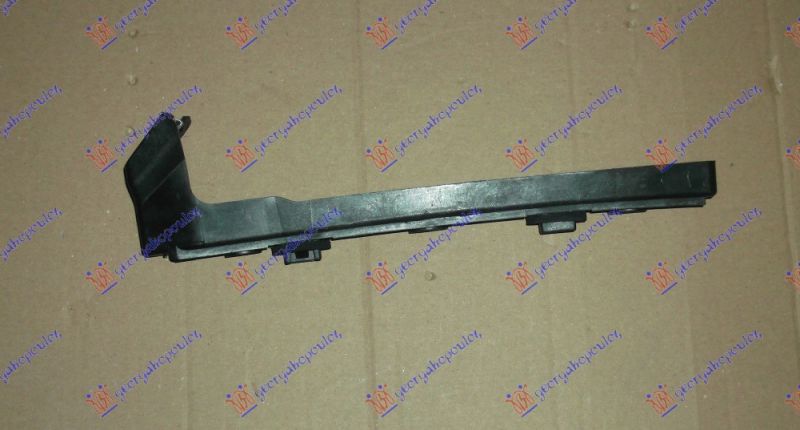 Nosač stražnjeg branika vanjski bočni plastični (HATCHBACK)