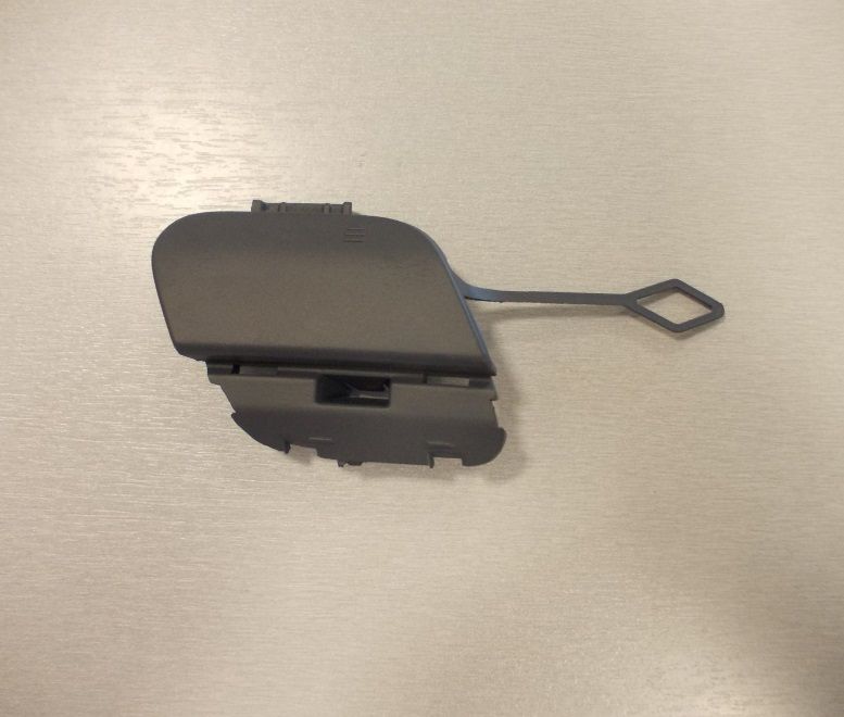 Poklopac kuke zadnjeg branika grundiran (AMG LINE)