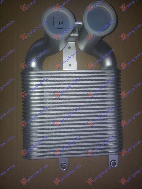 Hladnjak interkulera 2.5 - 3.0 td (246X164X68)