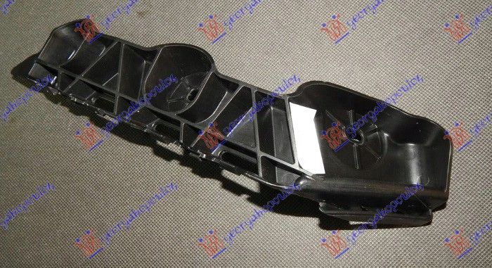 Nosač zadnjeg branika gornja plastični