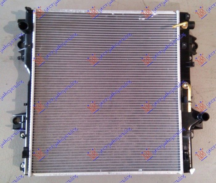 Hladnjak motora 3.0 d4-d dizel automatski (570X650X36)